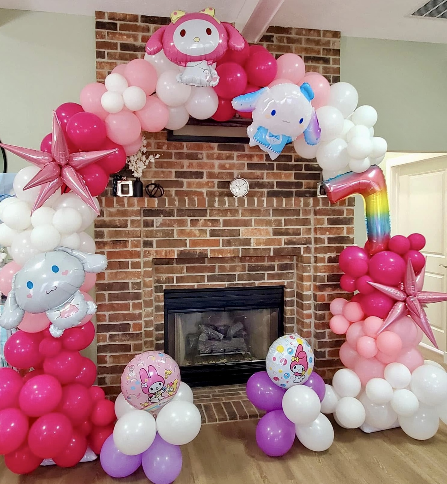 Balloon décor for a child's birthday